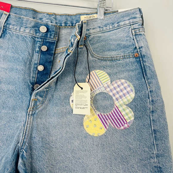 NWT | Levis 501 Original Daisy Short - Picture 3 of 8